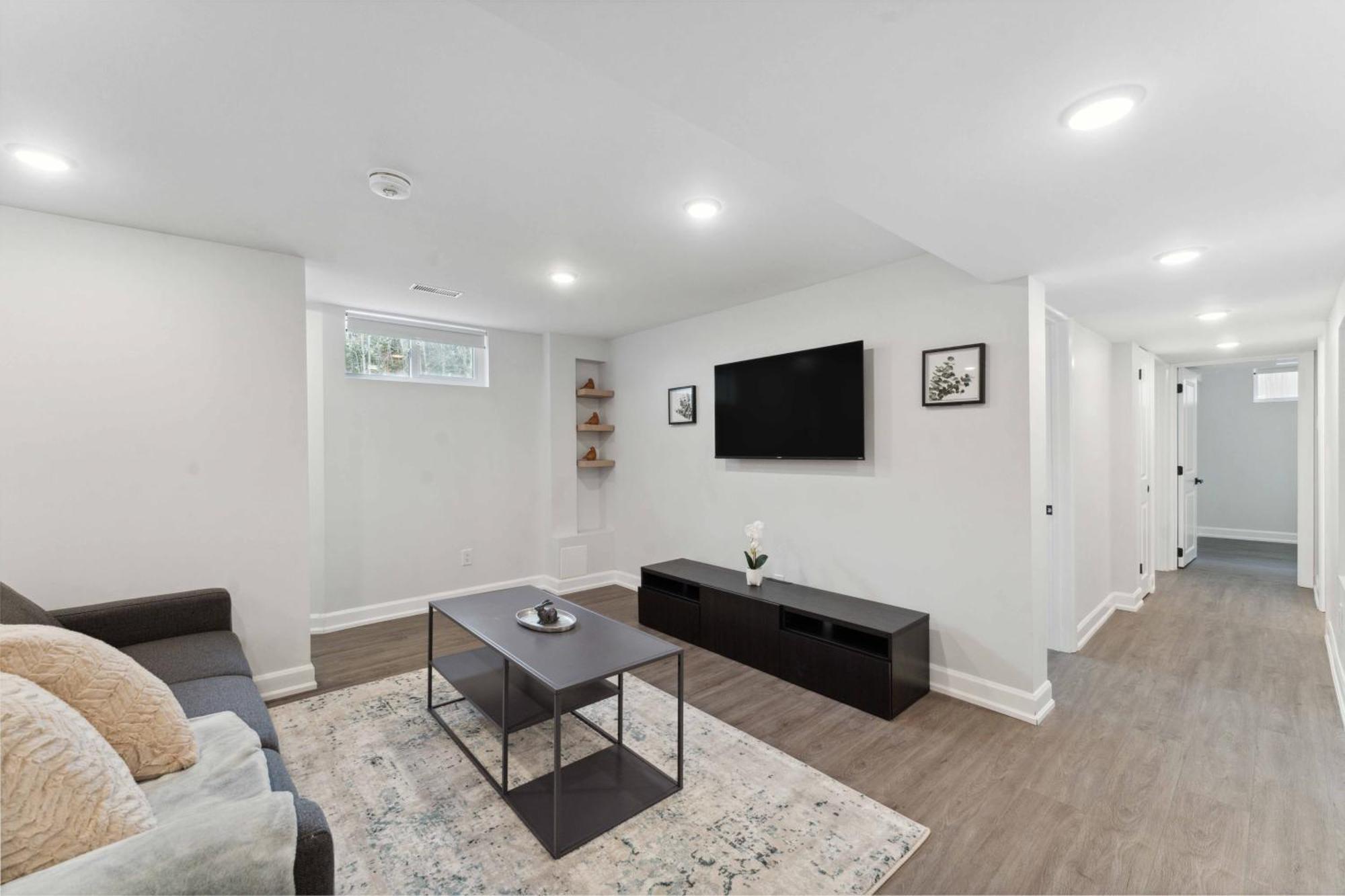 Modern 3Br Suites Ottawa Exterior photo